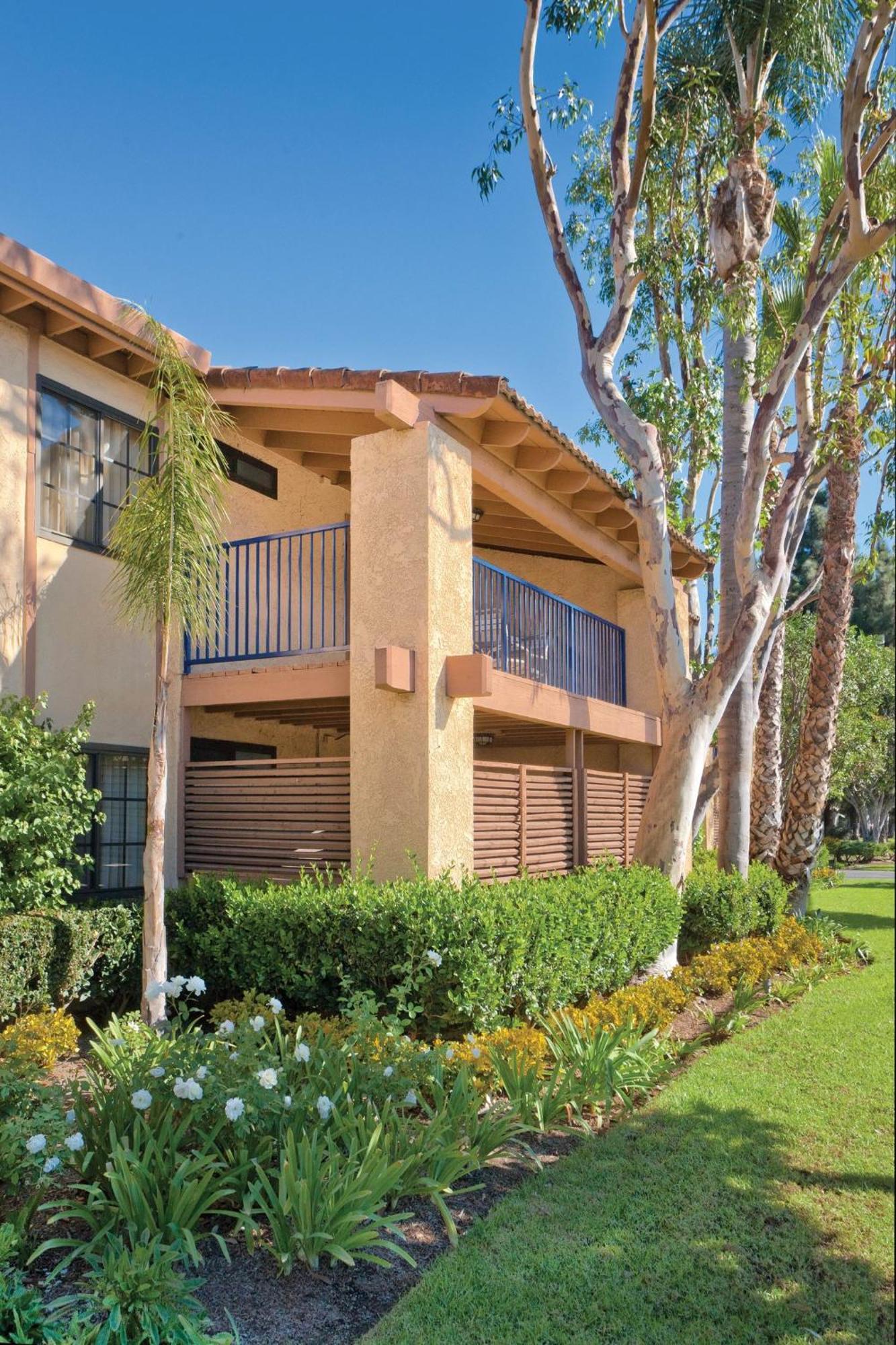 Club Wyndham Dolphin'S Cove Hotel Anaheim Exterior photo